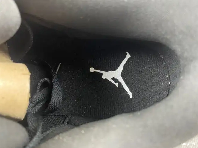 Rep Kickmax (2016) Retro Jordan 3 136064-020 Cyber Monday 0505
